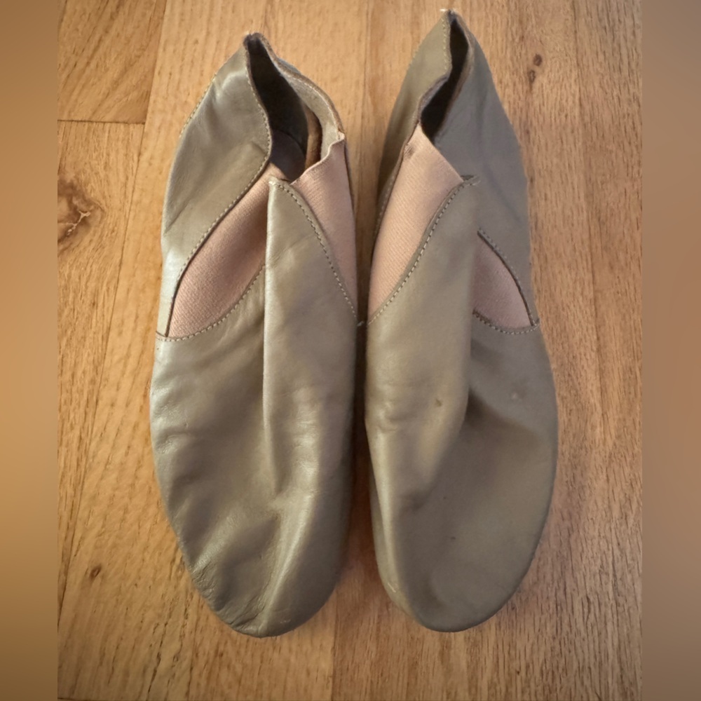 Capezio E-Series Jazz Slip On